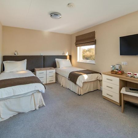 Godshill Park Cottages Экстерьер фото